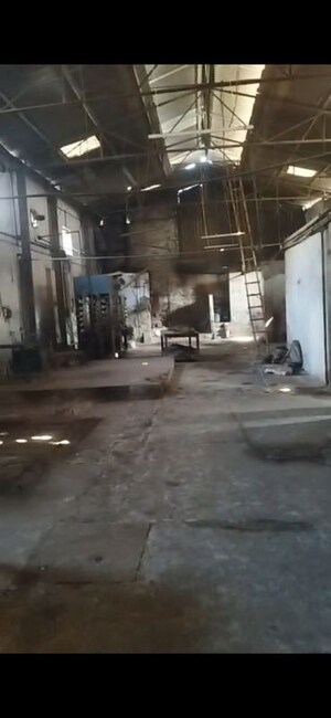  Warehouse – Exterior View View at Elliot Road - for Rent