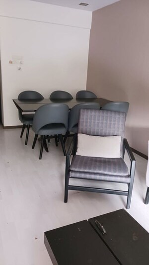 2 BHK Apartment For Rent in Breach Candy