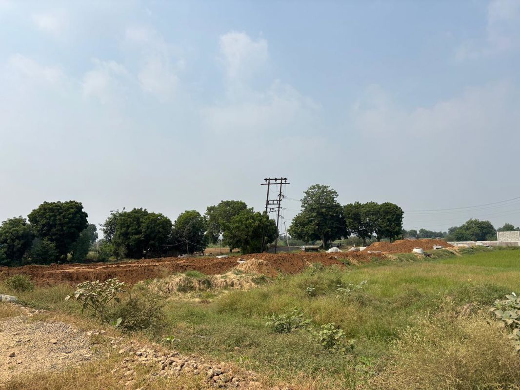Plot For Sale in Sector 78