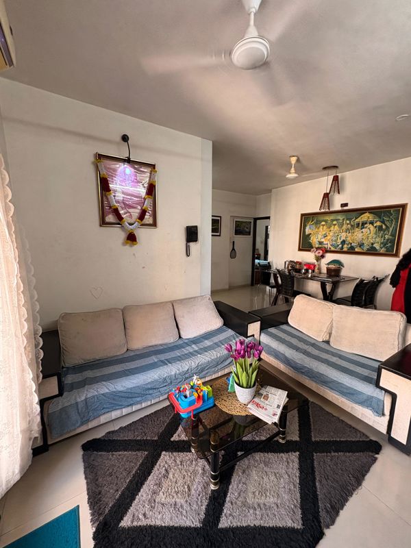 2.5 BHK + Pooja Room 900 Sq.Ft. Apartment in Everest World Tulip