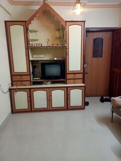 1 BHK Apartment For Rent in Goregaon West