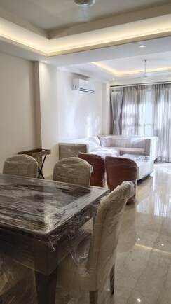 3 BHK + Pooja Room,Servant Room,Study Room,Extra Room Builder Floor For Rent in New Rajinder Nagar