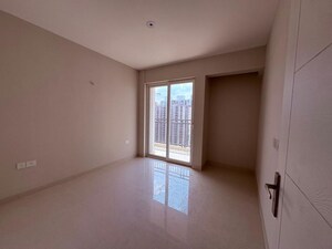 3 BHK Apartment For Sale in Eldeco Live By The Greens, Sector 150