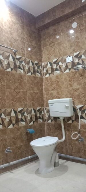 Bathroom in 1 BHK Builder Floor at Neb Sarai – for Rent