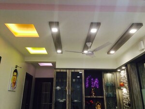 Furnished Amenities in 2.5 BHK Apartment at Oberoi Realty Woods, Goregaon East – for Sale
