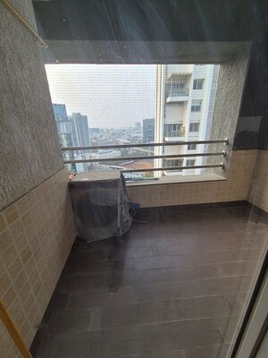 Kitchen in 3.5 BHK Apartment at Park Grandeur, Baner – for Rent