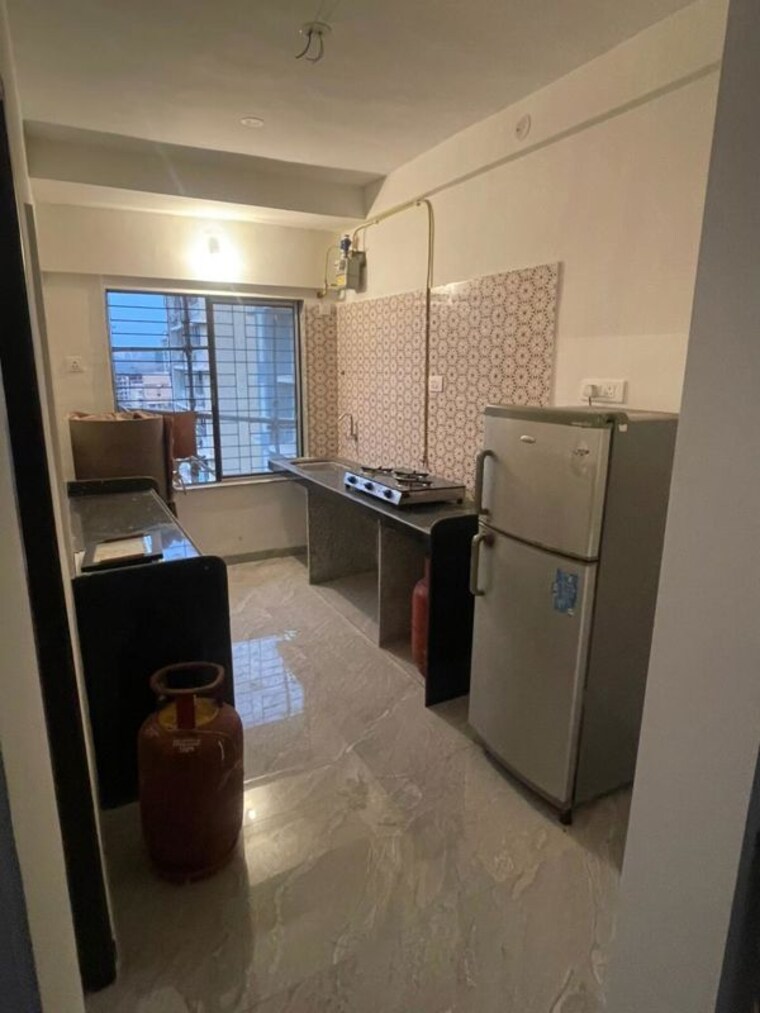 Kitchen, goregaon west 2 Bedroom 500 Sq.Ft. Apartment In Goregaon West Mumbai 10345530