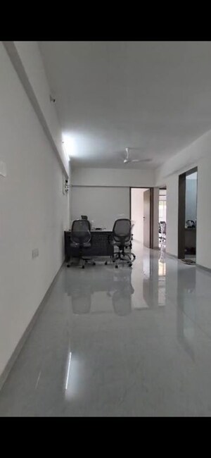 Room in 2 BHK Apartment at Shiv Pearl Gardens, Malad West – for Rent