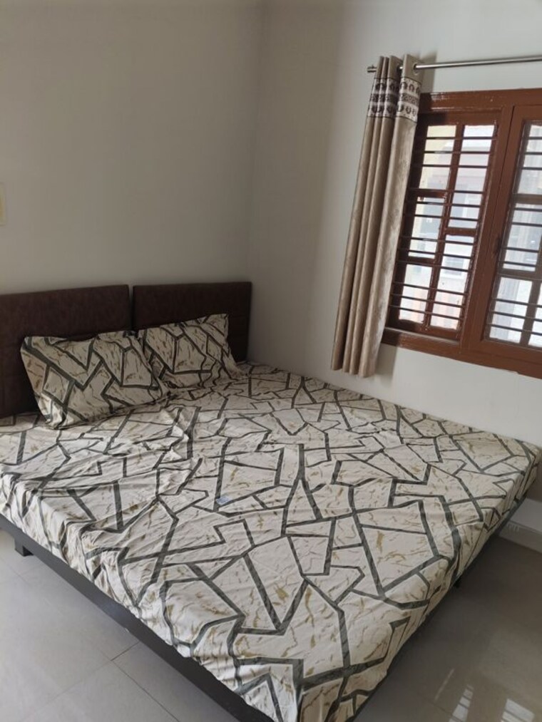 Bedroom, sri-sai-residency-kadubeesanahalli 1 Bedroom 650 Sq.Ft. Apartment In Kadubeesanahalli Bangalore 10345533