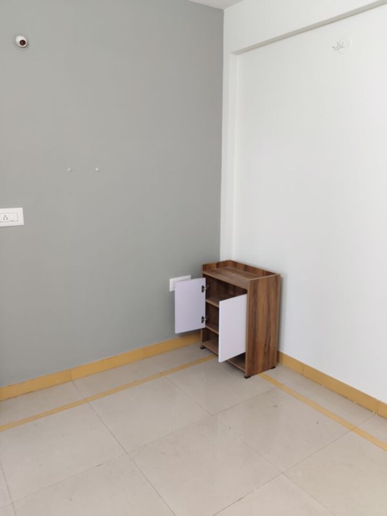 Room, sri-sai-residency-kadubeesanahalli 1 Bedroom 650 Sq.Ft. Apartment In Kadubeesanahalli Bangalore 10345533