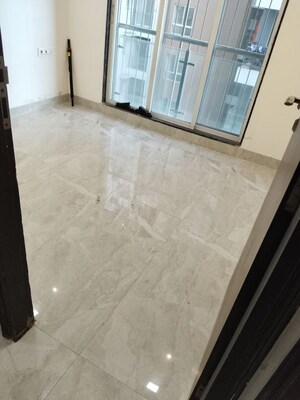Bedroom in 2 BHK Apartment at Platinum Towers 7, Andheri West – for Rent