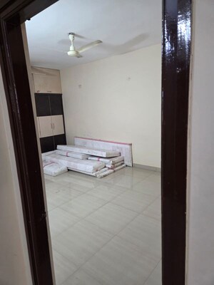 Bathroom in 2 BHK Apartment at City Center Banjara Hills, Banjara Hills – for Rent