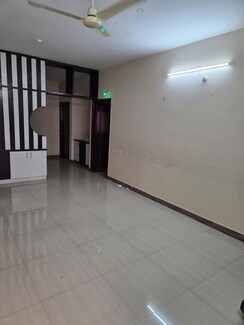 2 BHK + Pooja Room Apartment For Rent in City Center Banjara Hills