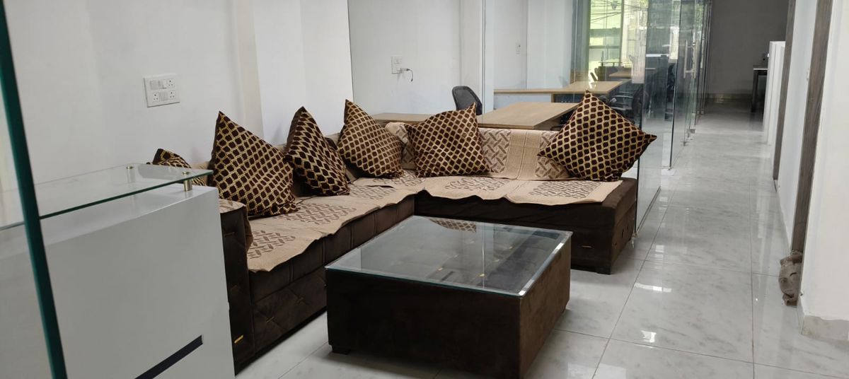 Office Space For Rent in Sector 10