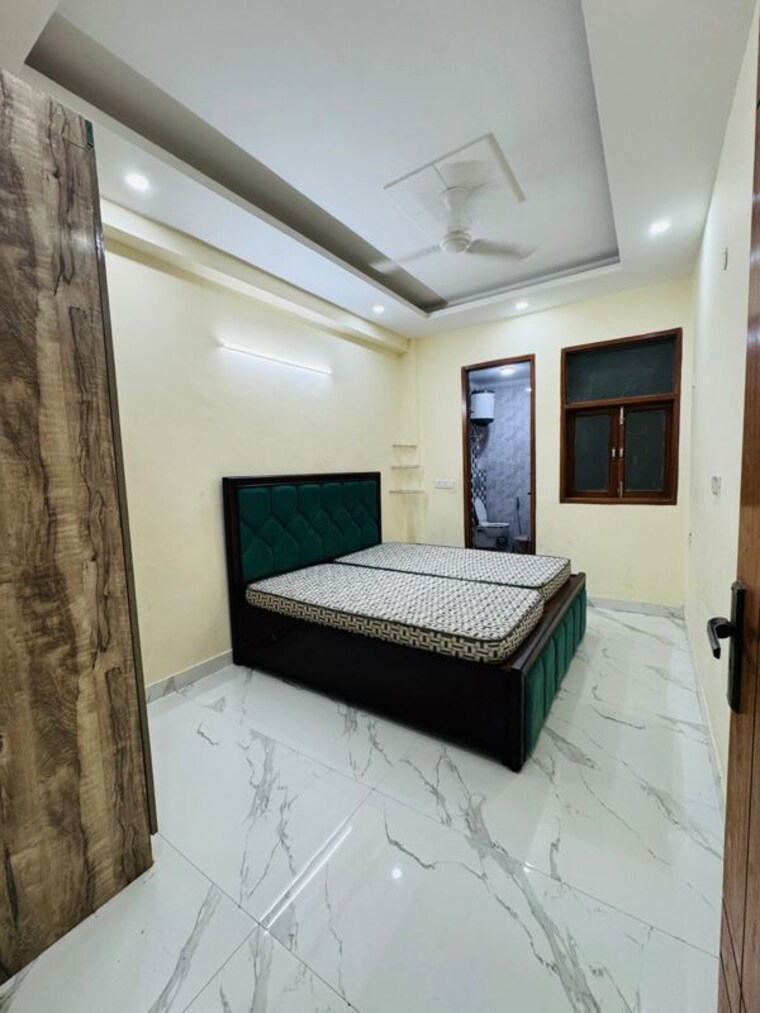 Bedroom, freedom fighters enclave 2.5 Bedroom 850 Sq.Ft. Builder Floor In Freedom Fighters Enclave Delhi 10345552