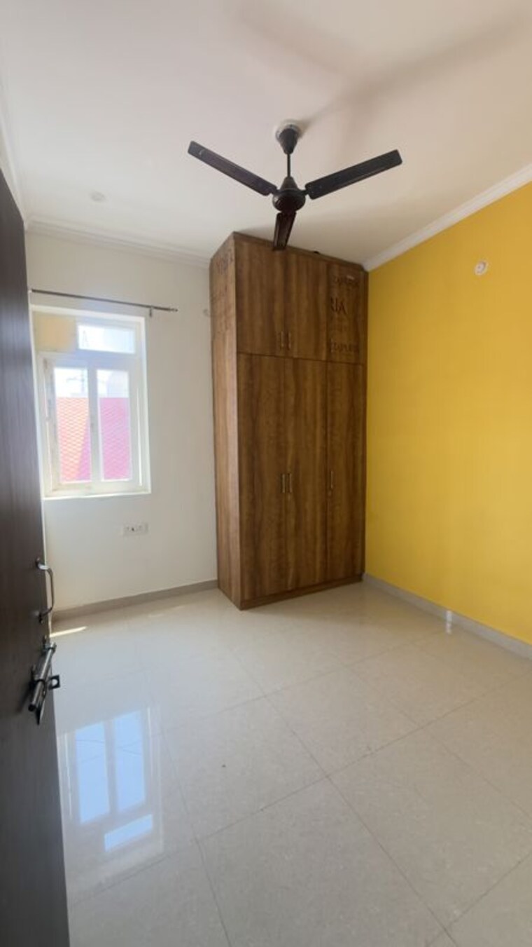Room, alaknanda-apartment-gomti-nagar 2 Bedroom 32000 Sq.Ft. Independent House In Gomti Nagar Lucknow 10345584