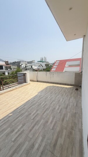 Balcony in 2 BHK Independent House at Alaknanda Apartment Gomti Nagar, Gomti Nagar – for Rent