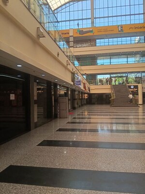  Shop For Rent in MGF Metropolis Mall, Mg Road