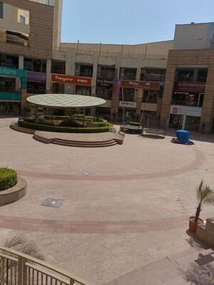  Shop – Exterior View View at MGF Metropolis Mall, Mg Road - for Rent