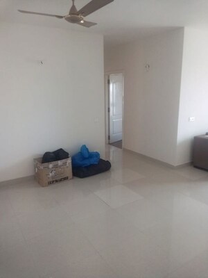 Room in 2.5 BHK Apartment at Silverglades The Melia, Sohna Sector 35 – for Sale