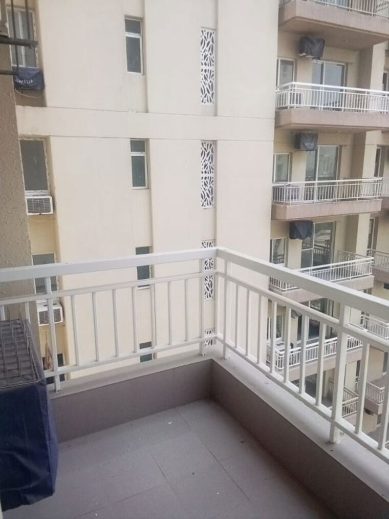 Balcony, silverglades-the-melia 2.5 Bedroom 1450 Sq.Ft. Apartment In Sohna Sector 35 Gurgaon 10345590