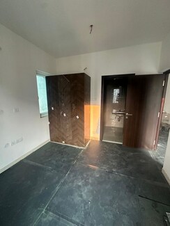 2 BHK Apartment For Rent in Aparna Sarovar Zicon