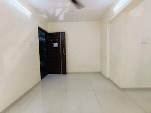 Room in 2 BHK Apartment at Lodha Azure, Powai – for Rent
