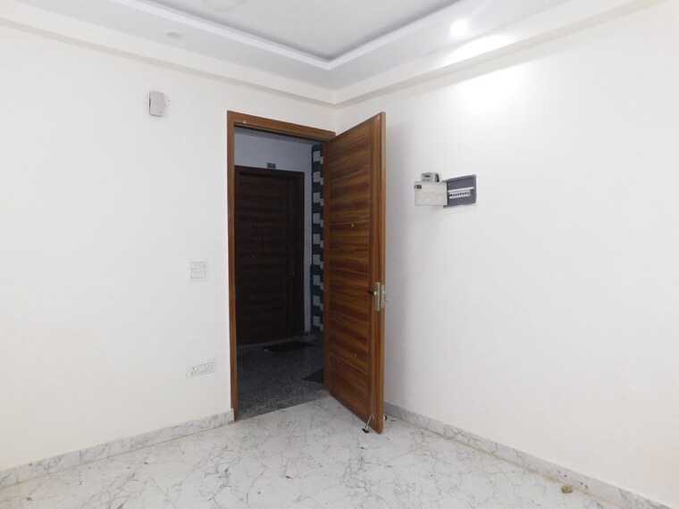 Room, chattarpur 1 Bedroom 50 Sq.Yd. Apartment In Chattarpur Delhi 10221821