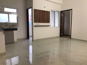 Room in 3 BHK Apartment at Sukhdev Vihar – for Rent