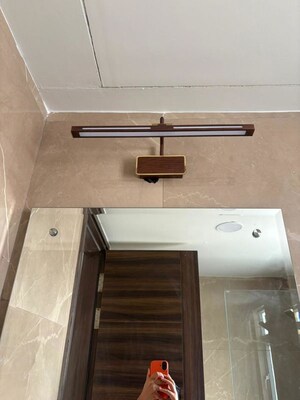 Room in 3 BHK Apartment at Smart World Orchard, Sector 61 – for Rent