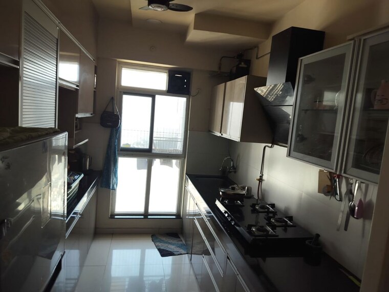Kitchen, godrej-emerald 2 Bedroom 455 Sq.Ft. Apartment In Ghodbunder Road Thane 10345656