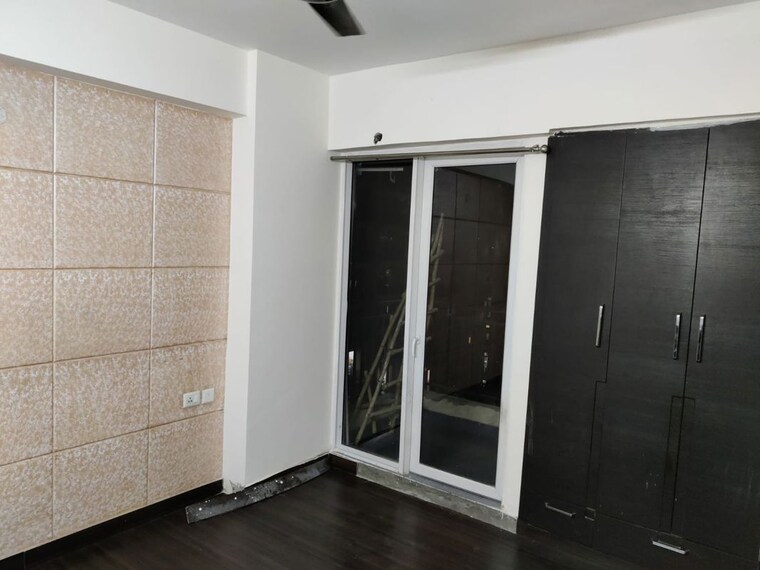 undefined, mahagun-mywoods-ii 3 Bedroom 1235 Sq.Ft. Apartment In Sector 16c Greater Noida Greater Noida 10345682