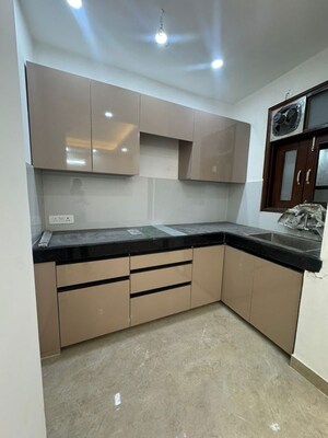 Kitchen in 1.5 BHK Apartment at Saket – for Rent