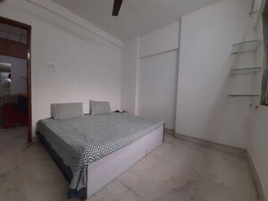 Master Bedroom in 3 BHK Apartment at Goregaon East – for Rent