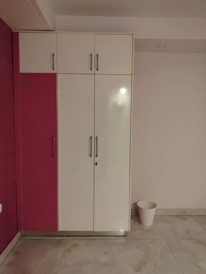 Room in 4 BHK Builder Floor at Ardee City, Sector 52 – for Rent