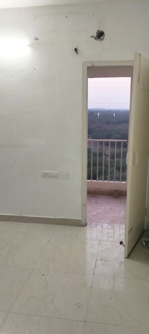 Balcony in 3.5 BHK Apartment at Alaknanda Apartment Gomti Nagar, Gomti Nagar – for Rent