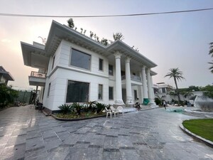 6 BHK Independent House – Exterior View View at Sultanpur - for Sale
