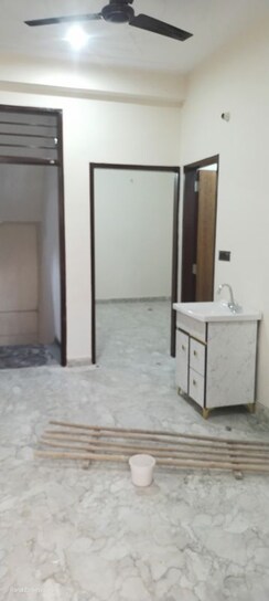 1 BHK + Store Room Apartment For Rent in Dharam Colony