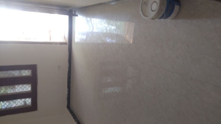 Room, arun-vihar-sector-37 1 Bedroom 500 Sq.Ft. Apartment In Sector 37 Noida 10345740
