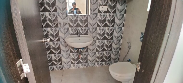 Bathroom, miyapur 2.5 Bedroom 1560 Sq.Ft. Apartment In Miyapur Hyderabad 10345742