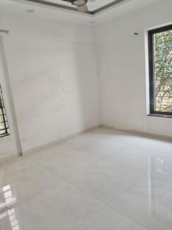 2 BHK + Servant Room Apartment For Rent in Chloris CHS