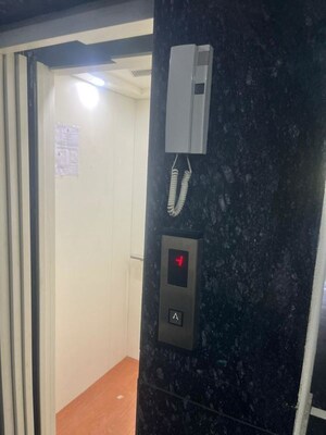 Bathroom in 3 BHK Builder Floor at Malviya Nagar – for Rent
