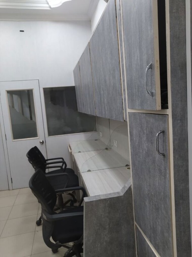 Bathroom, crystal-plaza-andheri-west Commercial Office Space 250 Sq.Ft. In Andheri West Mumbai 10345777
