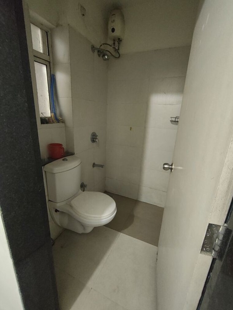 Bathroom, indiabulls-greens 2 Bedroom 1250 Sq.Ft. Apartment In New Panvel Navi Mumbai 10345783