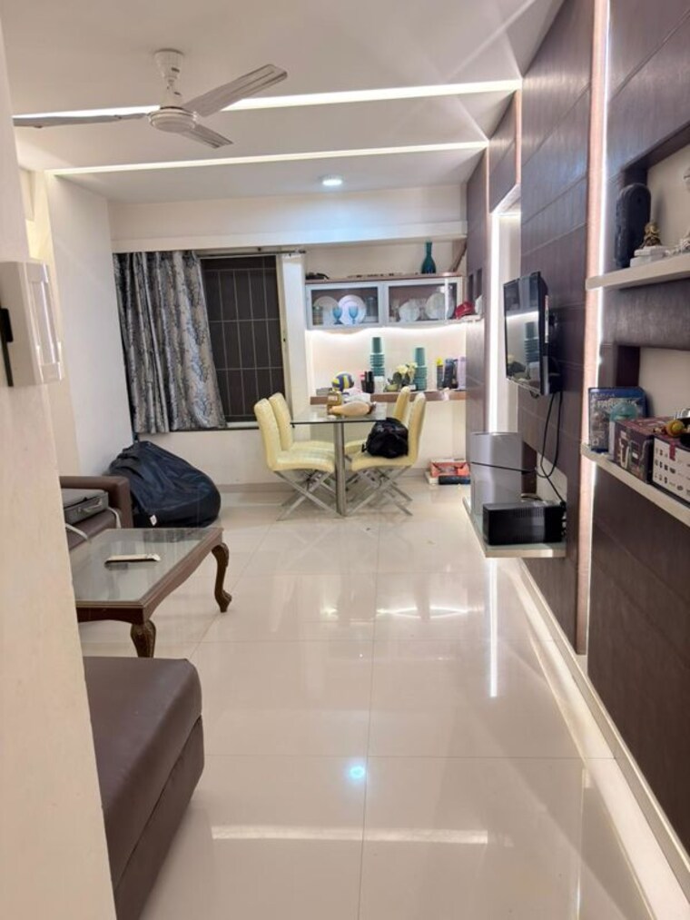 Living Room, lohgaon 2 Bedroom 1000 Sq.Ft. Apartment In Lohgaon Pune 10345814
