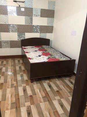 1 RK Apartment For Rent in Kalkaji
