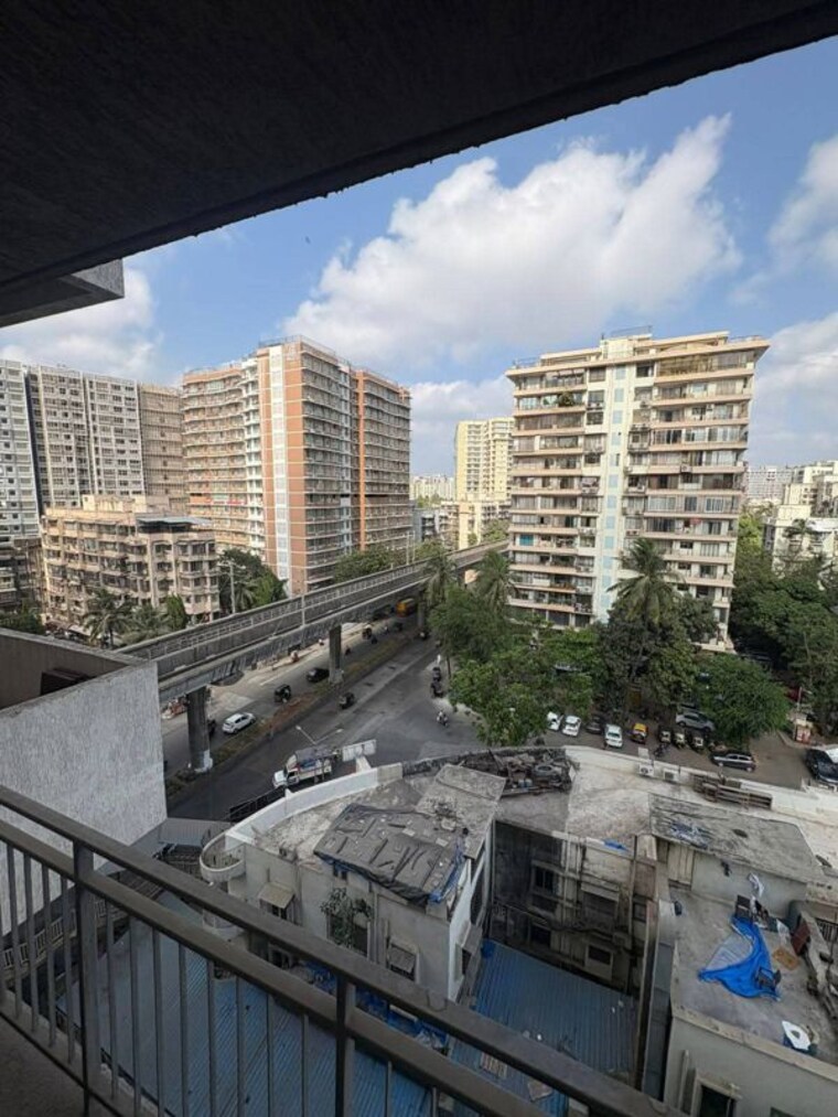 Exterior View, jp-eminence 2 Bedroom 650 Sq.Ft. Apartment In Andheri West Mumbai 10345827