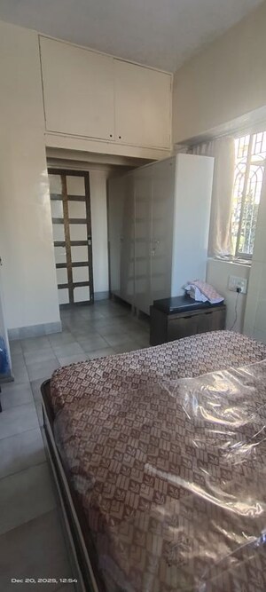 Bedroom in 3 BHK Apartment at High Peak Chs, Bandra West – for Rent