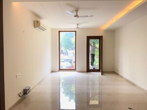 3 BHK Apartment For Rent in Defence Colony