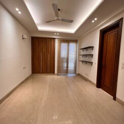 4 BHK + Servant Room Apartment For Rent in Chanakyapuri